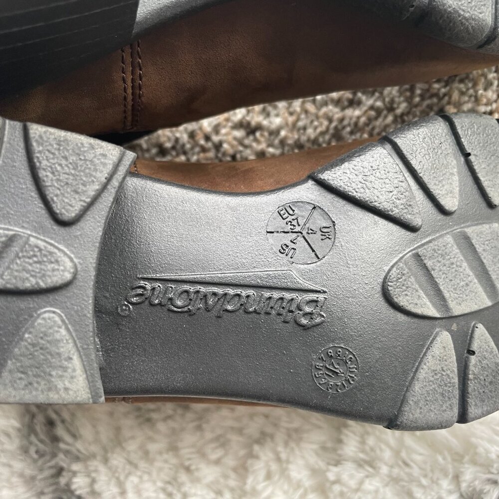 Blundstone Healed Chelsea Boots - Picture 5 of 7